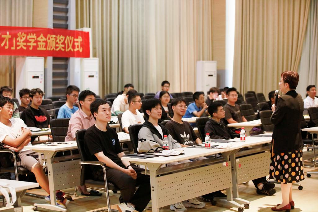 QY千亿球友会