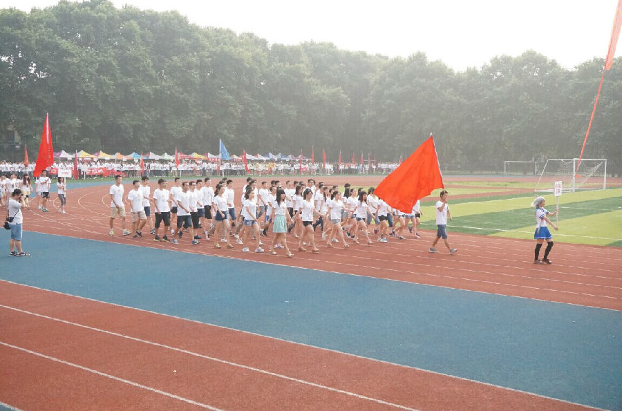 方正.jpg QY千亿球友会