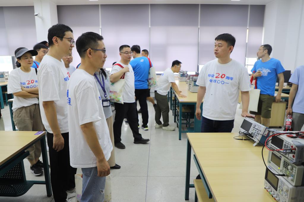 QY千亿球友会