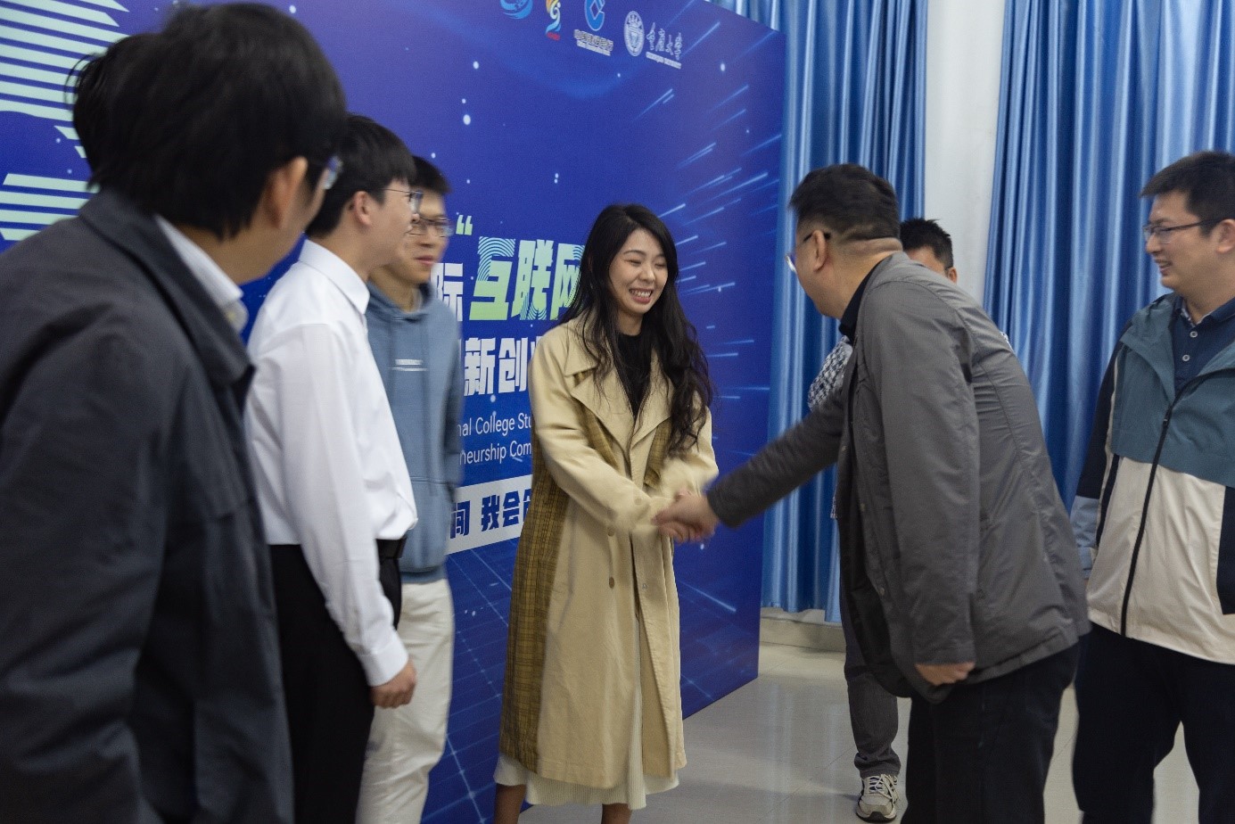 QY千亿球友会